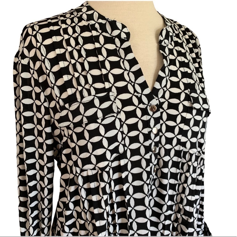 COCOMO Large 3/4 sleeve black white women’s Pintuck Blouse top shirt - Picture 7 of 14